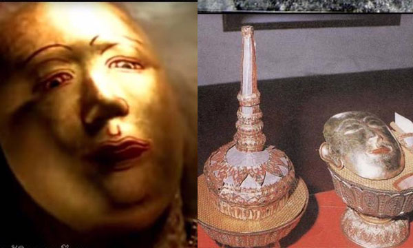 “การถวายหน้ากากทองคำ และหักหวี” ในพิธีสรงน้ำพระบรมศพ